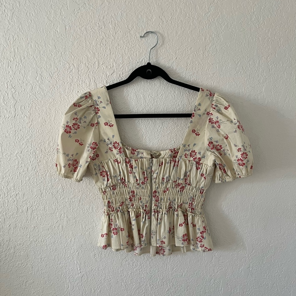 WAYF Lucian Floral Smocked Waist Top - Picture 5 of 7